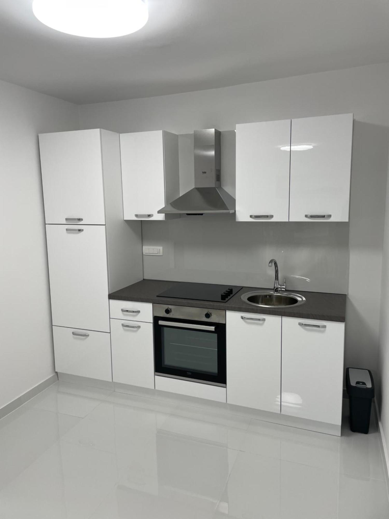 Apartment White Zagreb - Private Parking&Garage Exteriör bild